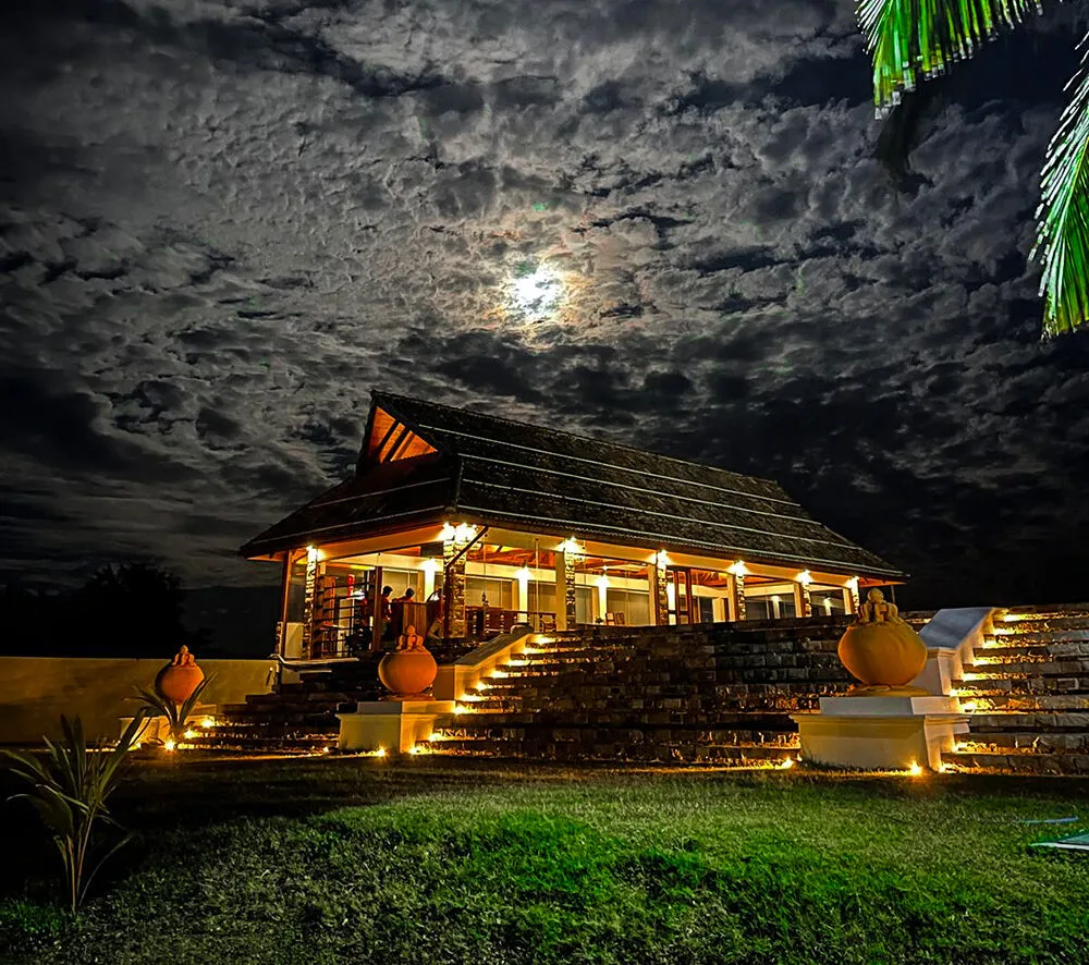 Thaulle Beach Restaurant