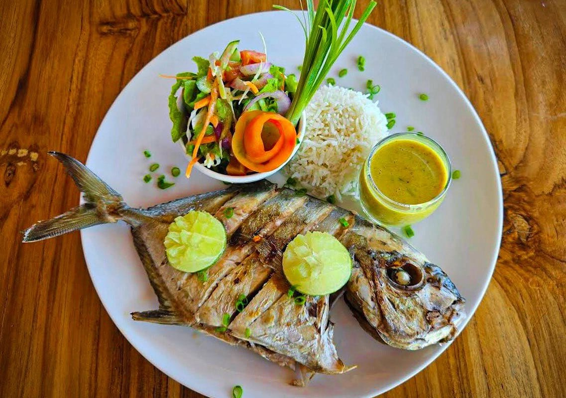 Thaulle Beach Restaurant