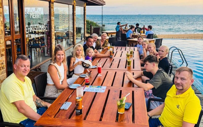 Thaulle Beach Restaurant