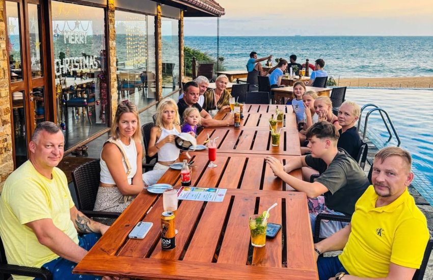 Thaulle Beach Restaurant