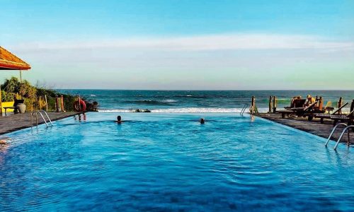 Thaulle Beach Restaurant