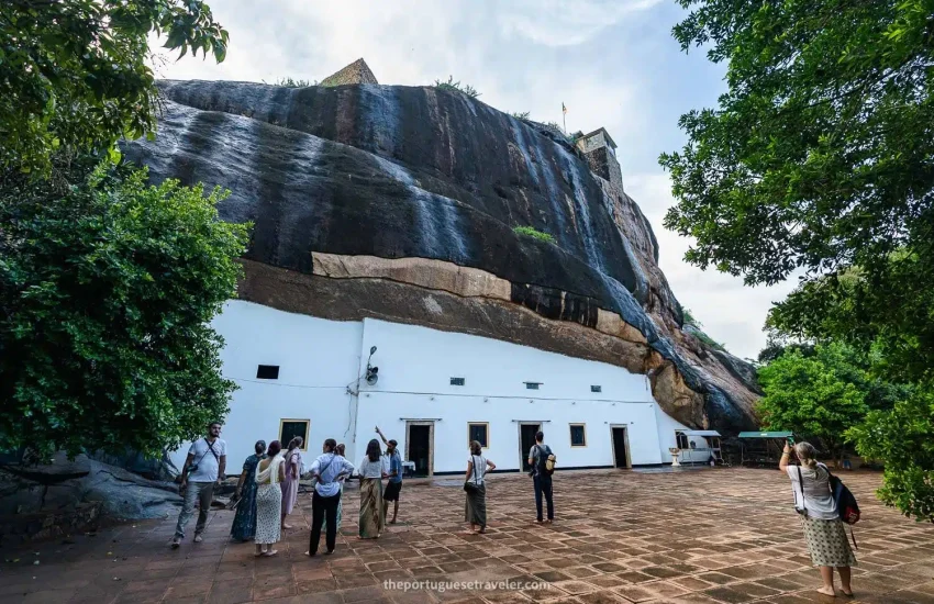 sithulpawwa-rock-temple-yala-sri-lanka-35.jpg